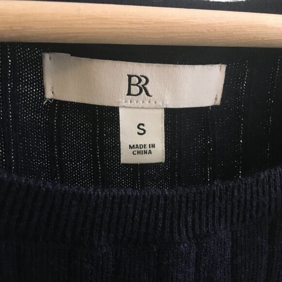 100% Merino wool navy blue Banana Republic half sleeve sweater (size small) - Picture 2 of 7